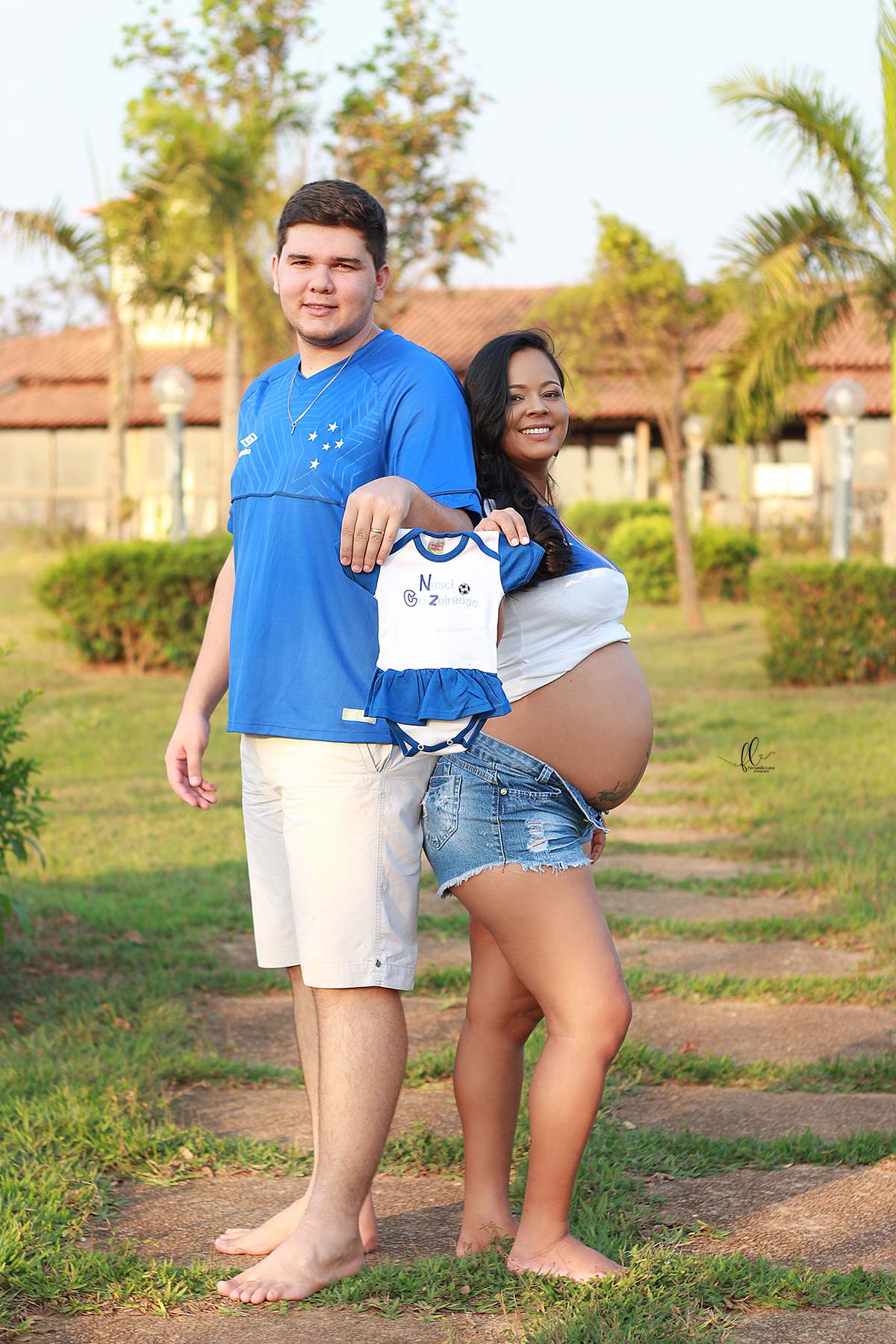 gestante,fotos no eucalipto, ensaio gestante, ensaio fotografico de gravida, fotos de gravida, gravida linda, ideias para ensaio gestante, ideias para gestantes, cha de bebe, recem nascido, nome em tricotim, fraldas, roupinhas para bebes, tricotim