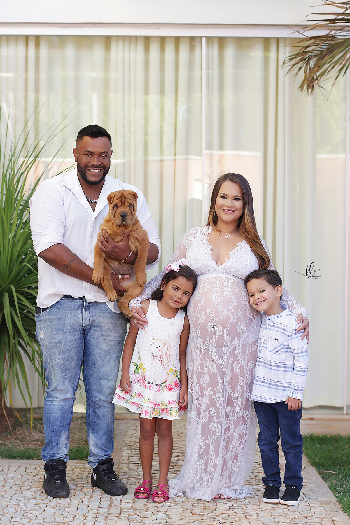 mundo azul,gestante,fotos no eucalipto, ensaio gestante, ensaio fotografico de gravida, fotos de gravida, gravida linda, ideias para ensaio gestante, ideias para gestantes,cha de bebe,recem nascido,mãe de menino,fotos gestante com cachorro,fotos com dog,