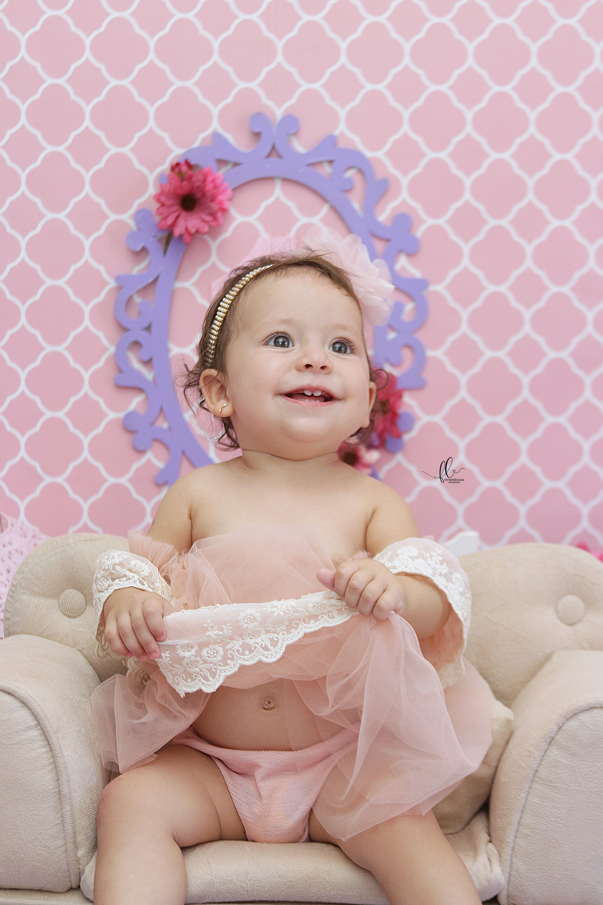 smash, smash the cake, ideias jardim encantado, sessão do bolinho, cake smash, smash the cake tema jardim encantado, smash the cake cenário jardim, jardim encantado,bolo jardim encantado,smash the cake para menina,sessão de um ano no tema jardim,borboleta