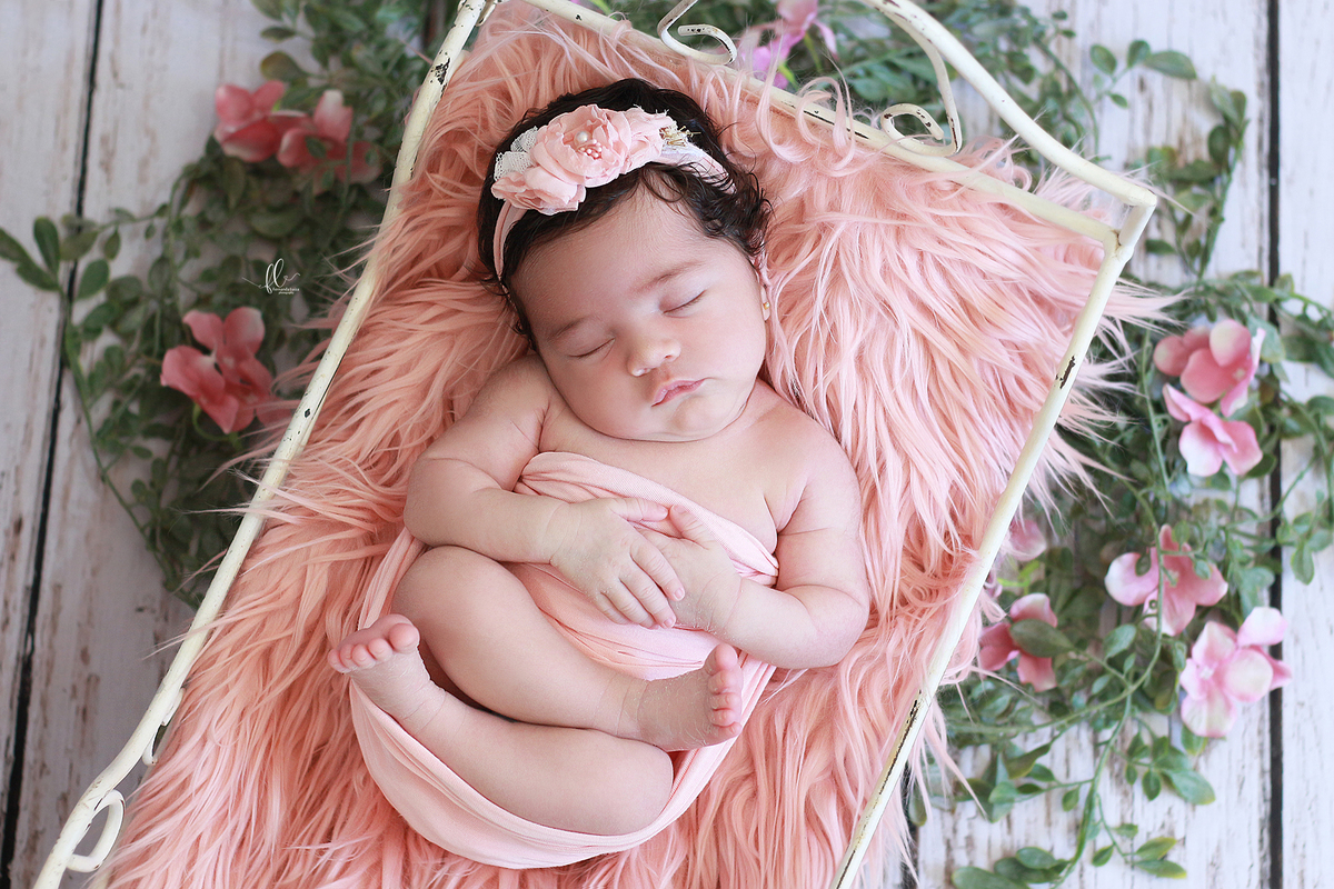 newborn, sessão newborn,newborn menina, newborn brasil,newborn ideias, ideias sessão newborn menina, ideias sessão newborn, recem nascido, bebes fofos, bebes, ideias fotos de bebes, ideias de fotos de bebes recem nascido, poses newborn,