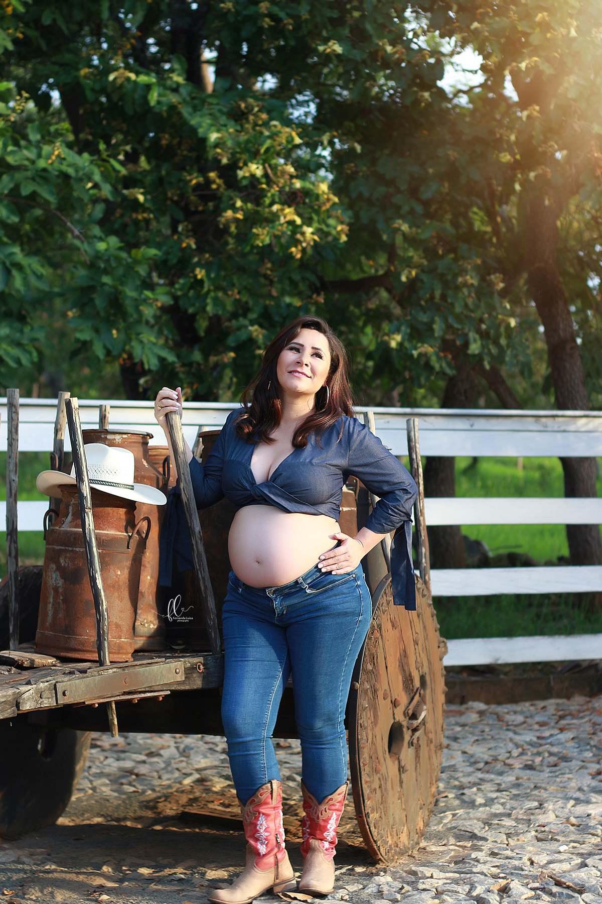 gestante,mundo rosa, gestante menina, ensaio gestante,ensaio fotografico de gravida, fotos de gravida, gravida linda, ideias para ensaio gestante, ideias para gestantes, cha de bebe, recem nascido, mãe de menina, meninas, roupinhas para bebes, tricotim