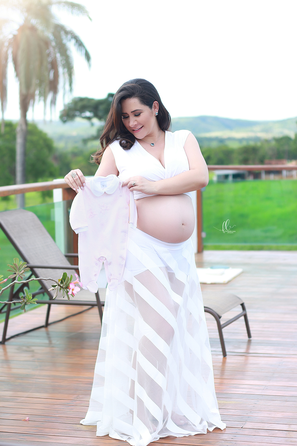 gestante,mundo rosa, gestante menina, ensaio gestante,ensaio fotografico de gravida, fotos de gravida, gravida linda, ideias para ensaio gestante, ideias para gestantes, cha de bebe, recem nascido, mãe de menina, meninas, roupinhas para bebes, tricotim