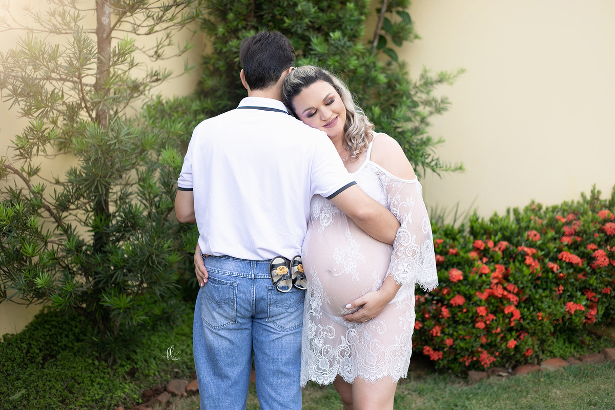 mundo azul,gestante,fotos no eucalipto, ensaio gestante, ensaio fotografico de gravida, fotos de gravida, gravida linda, ideias para ensaio gestante, ideias para gestantes,cha de bebe,recem nascido,mãe de menino,fotos gestante, fotos com irmão