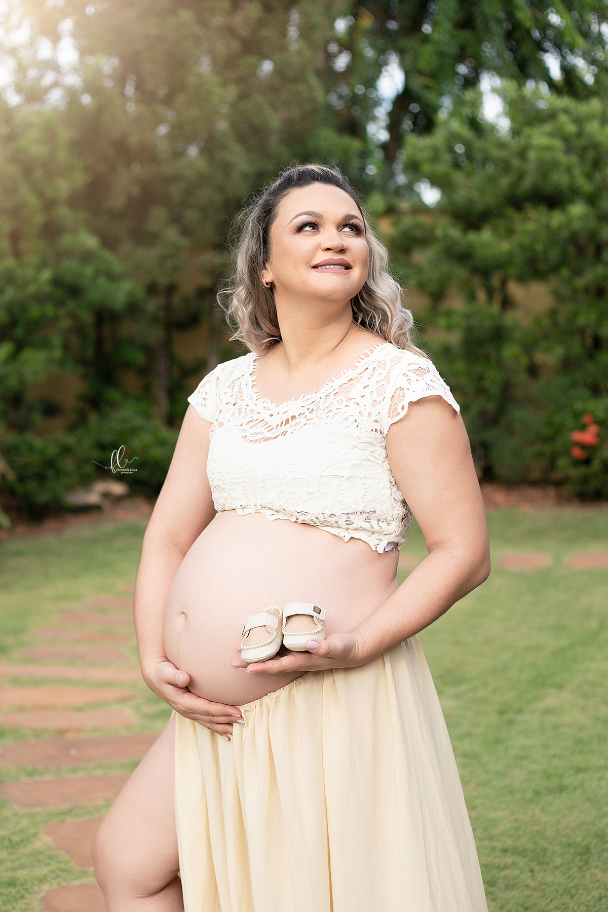 mundo azul,gestante,fotos no eucalipto, ensaio gestante, ensaio fotografico de gravida, fotos de gravida, gravida linda, ideias para ensaio gestante, ideias para gestantes,cha de bebe,recem nascido,mãe de menino,fotos gestante, fotos com irmão