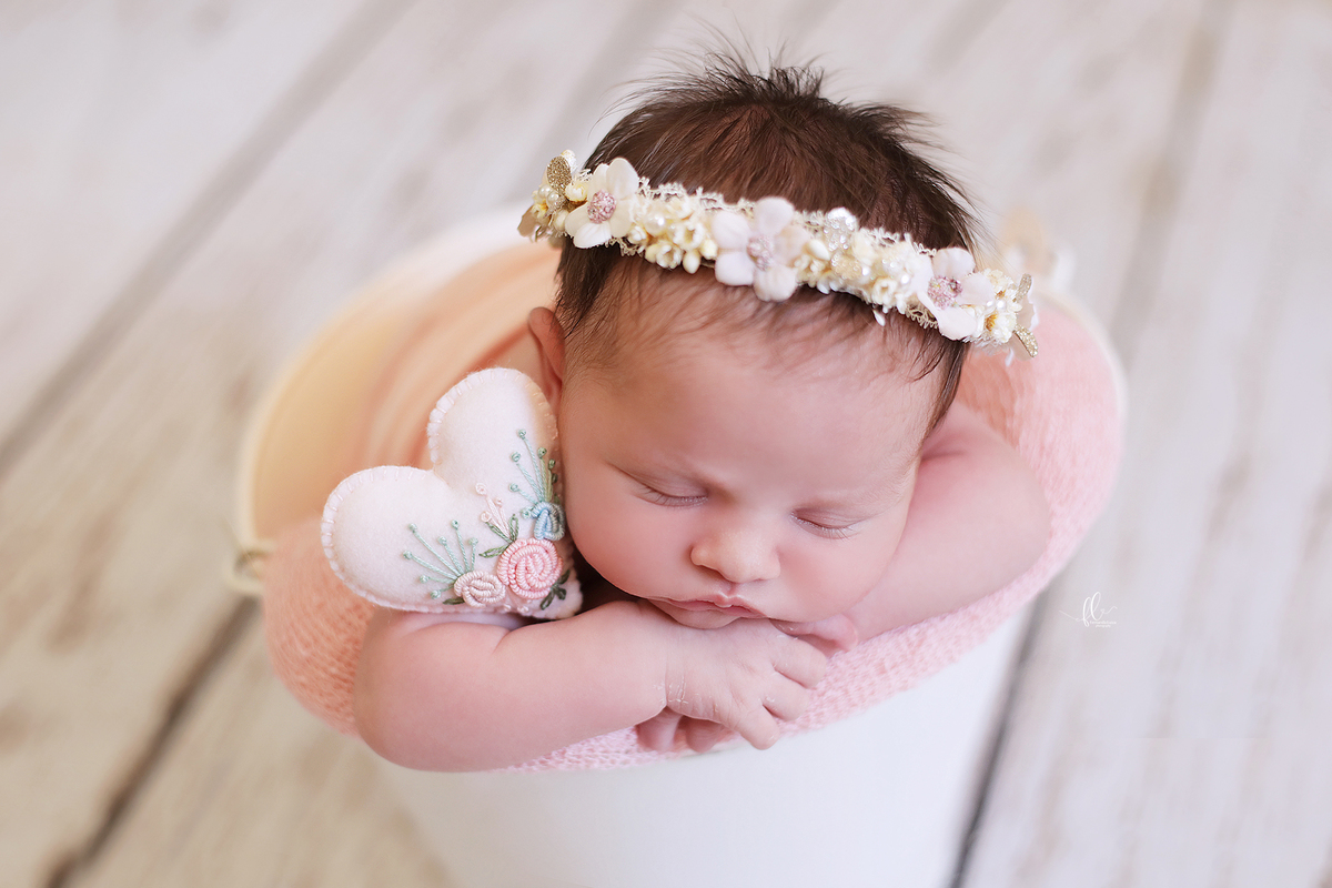 newborn, sessão newborn,newborn menina, newborn brasil,newborn ideias, ideias sessão newborn menina, ideias sessão newborn, recem nascido, bebes fofos, bebes, ideias fotos de bebes, ideias de fotos de bebes recem nascido, poses newborn,