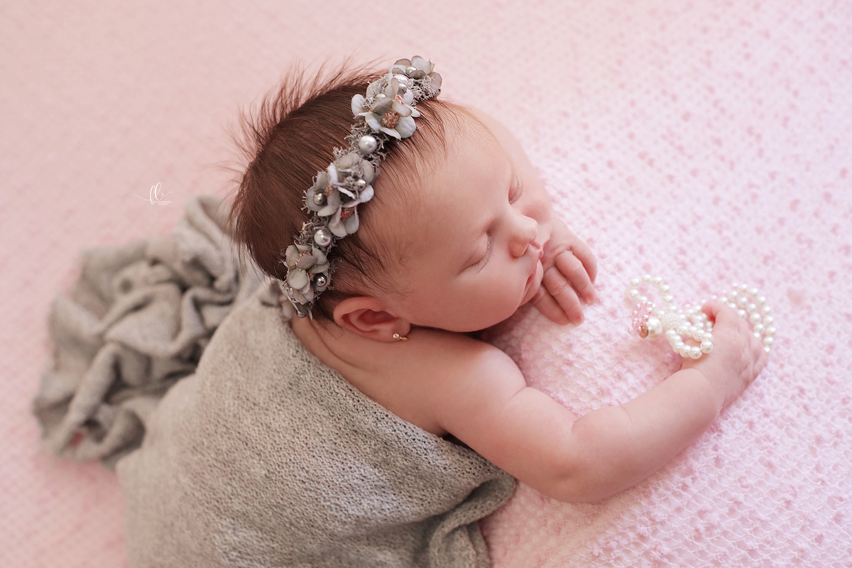 newborn, sessão newborn,newborn menina, newborn brasil,newborn ideias, ideias sessão newborn menina, ideias sessão newborn, recem nascido, bebes fofos, bebes, ideias fotos de bebes, ideias de fotos de bebes recem nascido, poses newborn,