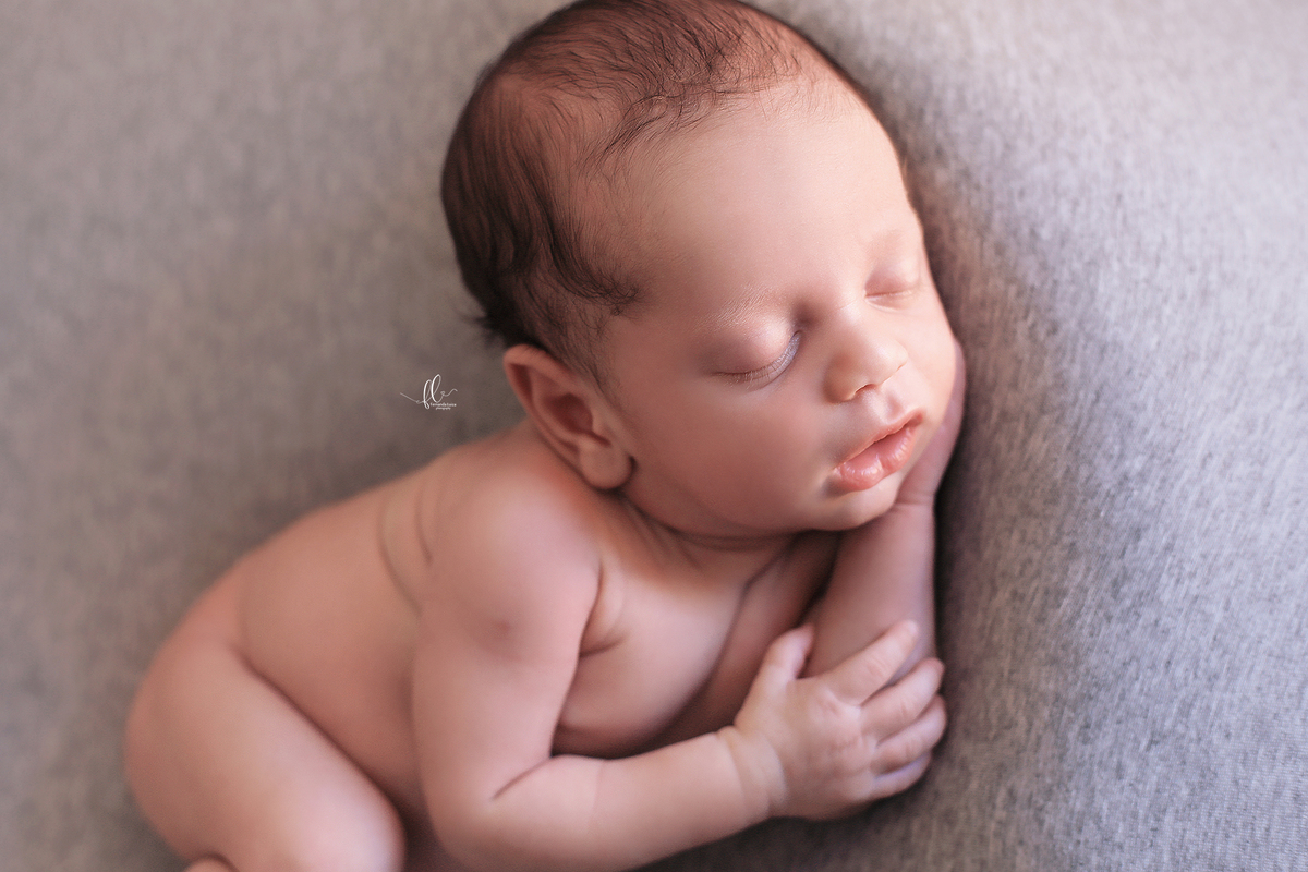 newborn, sessão newborn,newborn menina, newborn brasil,newborn ideias, ideias sessão newborn menina, ideias sessão newborn, recem nascido, bebes fofos, bebes, ideias fotos de bebes, ideias de fotos de bebes recem nascido, poses newborn,