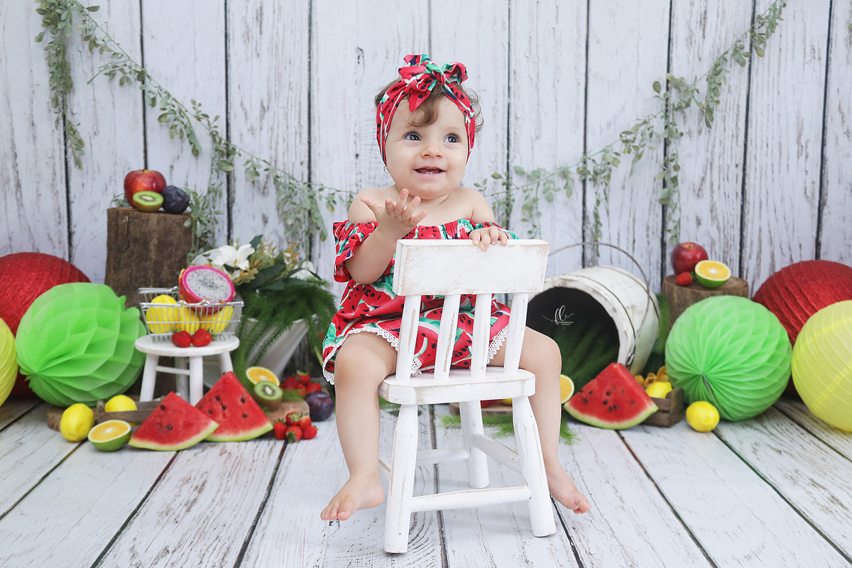 smash the fruit,ideias de sessão com melancia,cake smash,smash the fruit, ideias smash the fruit , melancia, sessão melancia, ,smash the fruit para menina,sessão de um ano no tema frutinhas ,sessao frutinhas, melancia, frutinhas, sessao com morangos