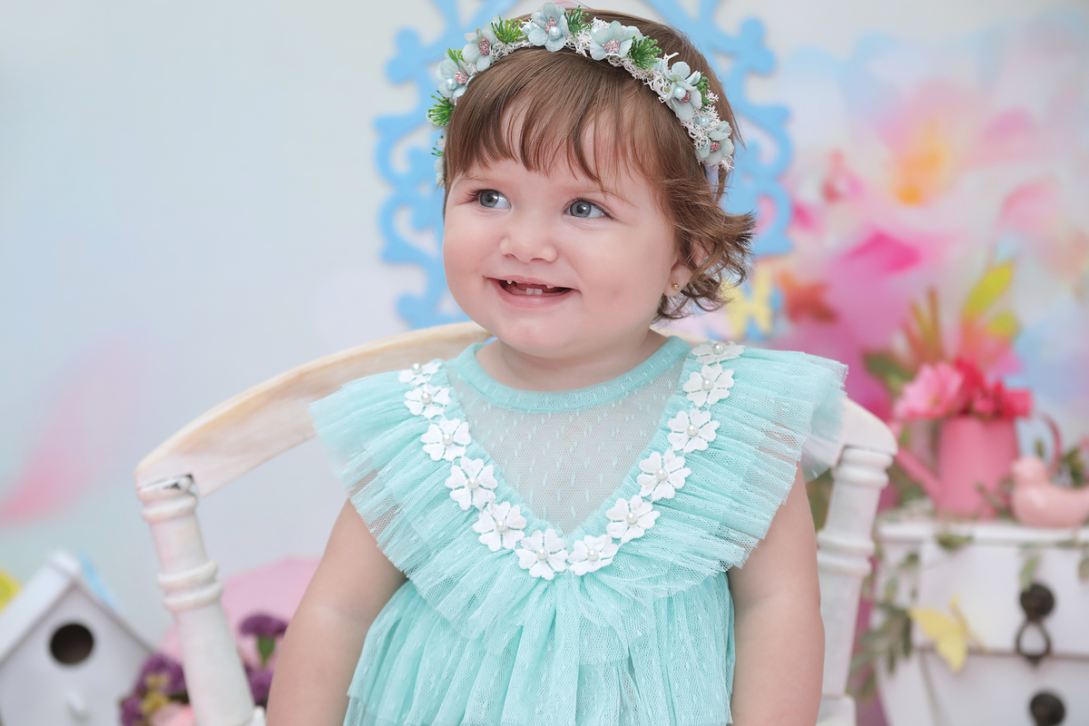 smash, smash the cake, ideias jardim encantado, sessão do bolinho, cake smash, smash the cake tema jardim encantado, smash the cake cenário jardim, jardim encantado,bolo jardim encantado,smash the cake para menina,sessão de um ano no tema jardim,borboleta