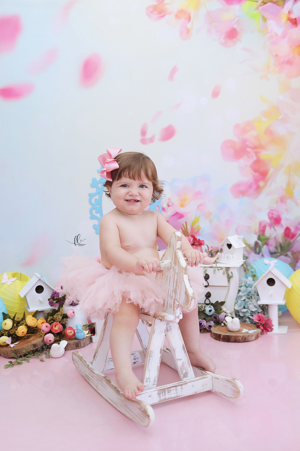 smash, smash the cake, ideias jardim encantado, sessão do bolinho, cake smash, smash the cake tema jardim encantado, smash the cake cenário jardim, jardim encantado,bolo jardim encantado,smash the cake para menina,sessão de um ano no tema jardim,borboleta