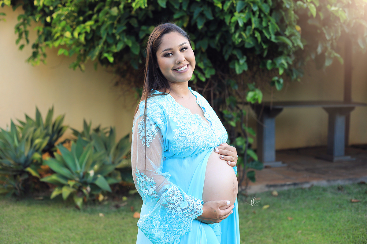 mundo azul,gestante,fotos no eucalipto, ensaio gestante, ensaio fotografico de gravida, fotos de gravida, gravida linda, ideias para ensaio gestante, ideias para gestantes,cha de bebe,recem nascido,mãe de menino,fotos gestante, fotos com irmão
