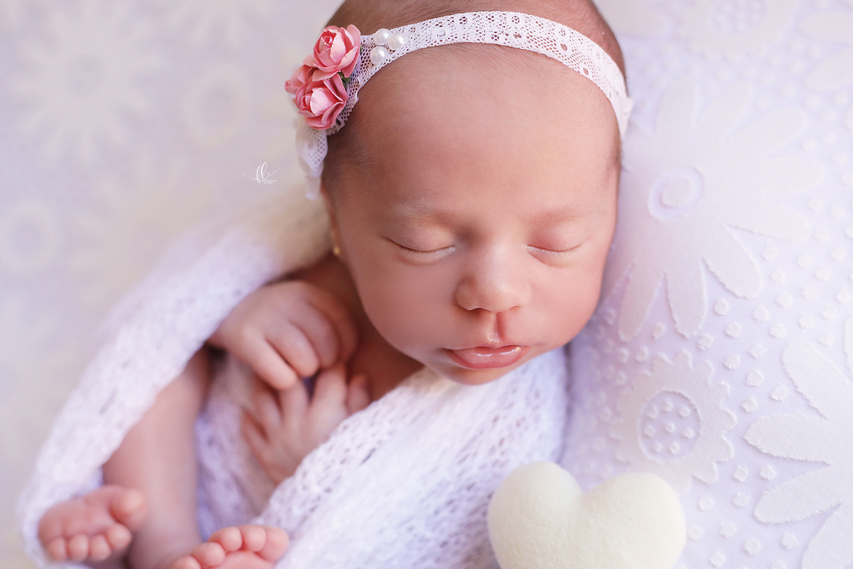 newborn, sessão newborn,newborn menina, newborn brasil,newborn ideias, ideias sessão newborn menina, ideias sessão newborn, recem nascido, bebes fofos, bebes, ideias fotos de bebes, ideias de fotos de bebes recem nascido, poses newborn,