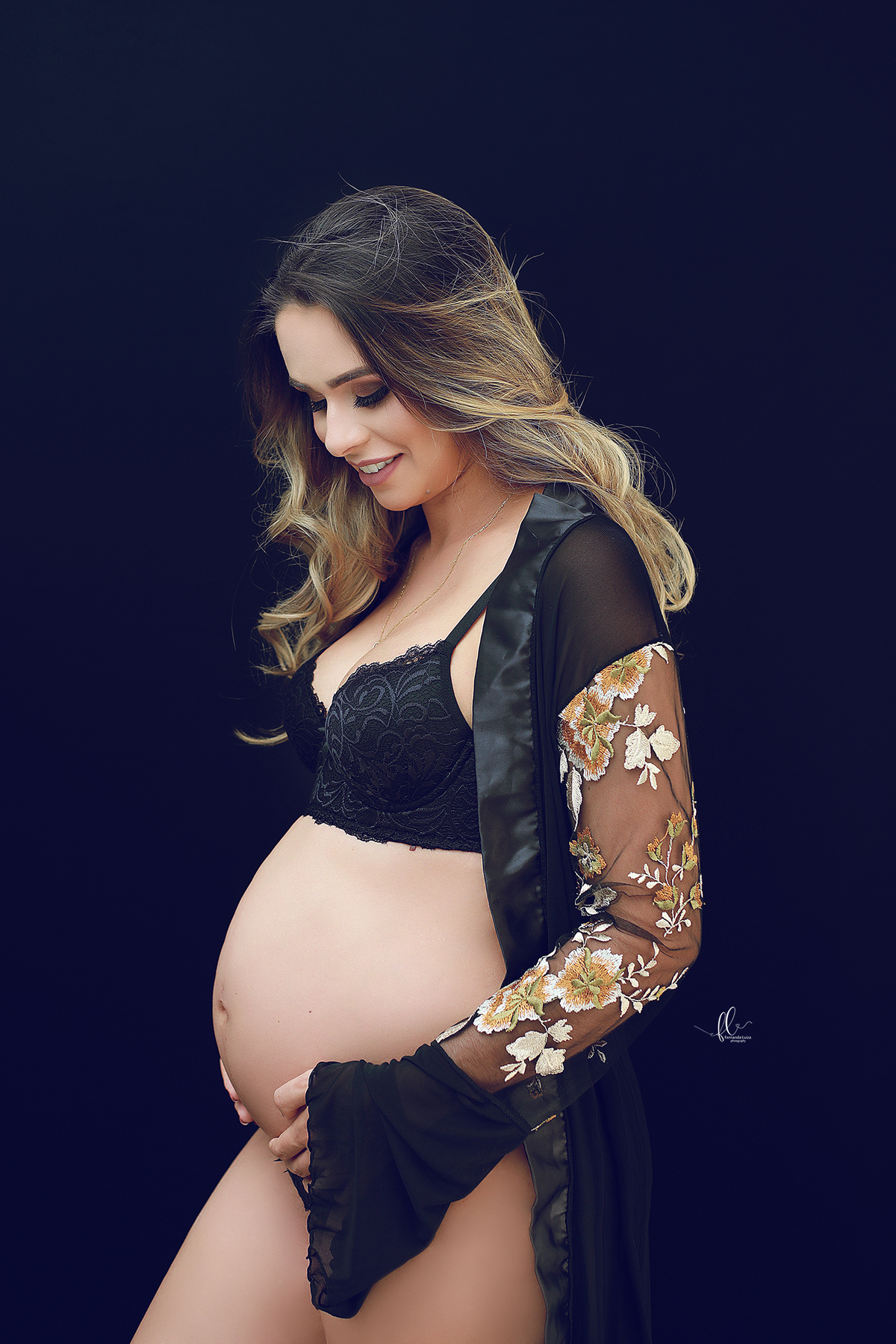 gestante,mundo rosa, gestante menina, ensaio gestante,ensaio fotografico de gravida, fotos de gravida, gravida linda, ideias para ensaio gestante, ideias para gestantes, cha de bebe, recem nascido, nome em tricotim, meninas, roupinhas para bebes, tricotim