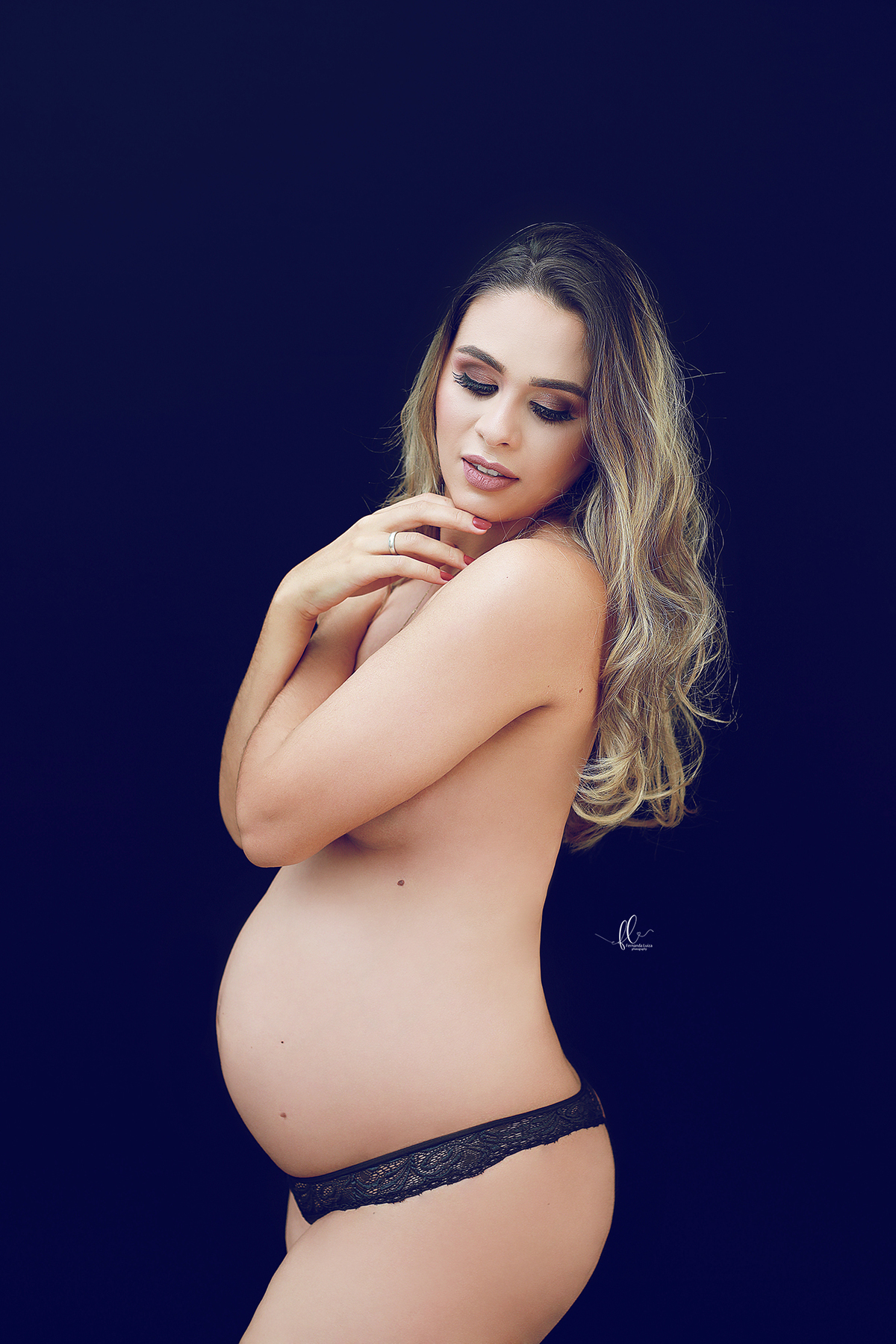 gestante,mundo rosa, gestante menina, ensaio gestante,ensaio fotografico de gravida, fotos de gravida, gravida linda, ideias para ensaio gestante, ideias para gestantes, cha de bebe, recem nascido, nome em tricotim, meninas, roupinhas para bebes, tricotim