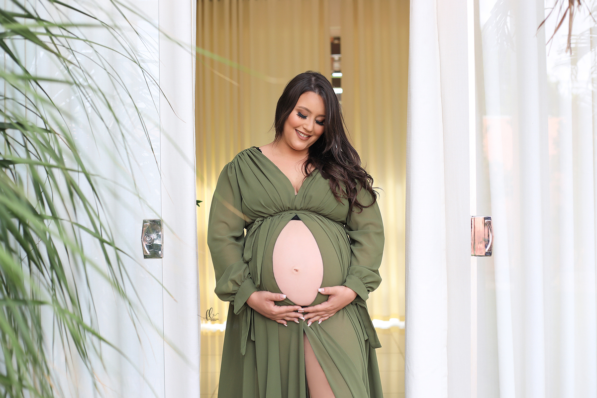 gestante,mundo rosa, gestante menina, ensaio gestante,ensaio fotografico de gravida, fotos de gravida, gravida linda, ideias para ensaio gestante, ideias para gestantes, cha de bebe, recem nascido, nome em tricotim, meninas, roupinhas para bebes, tricotim