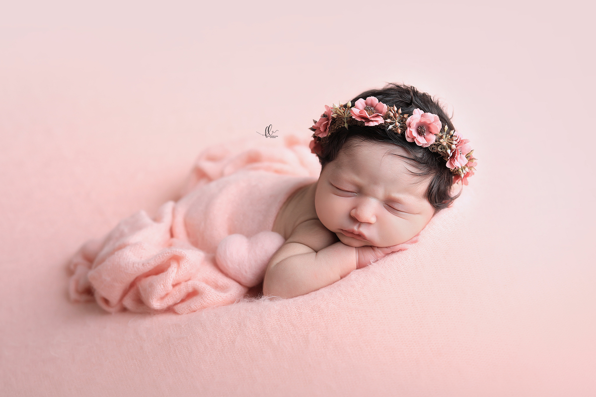newborn, sessão newborn,newborn menina, newborn brasil,newborn ideias, ideias sessão newborn menina, ideias sessão newborn, recem nascido, bebes fofos, bebes, ideias fotos de bebes, ideias de fotos de bebes recem nascido, poses newborn,