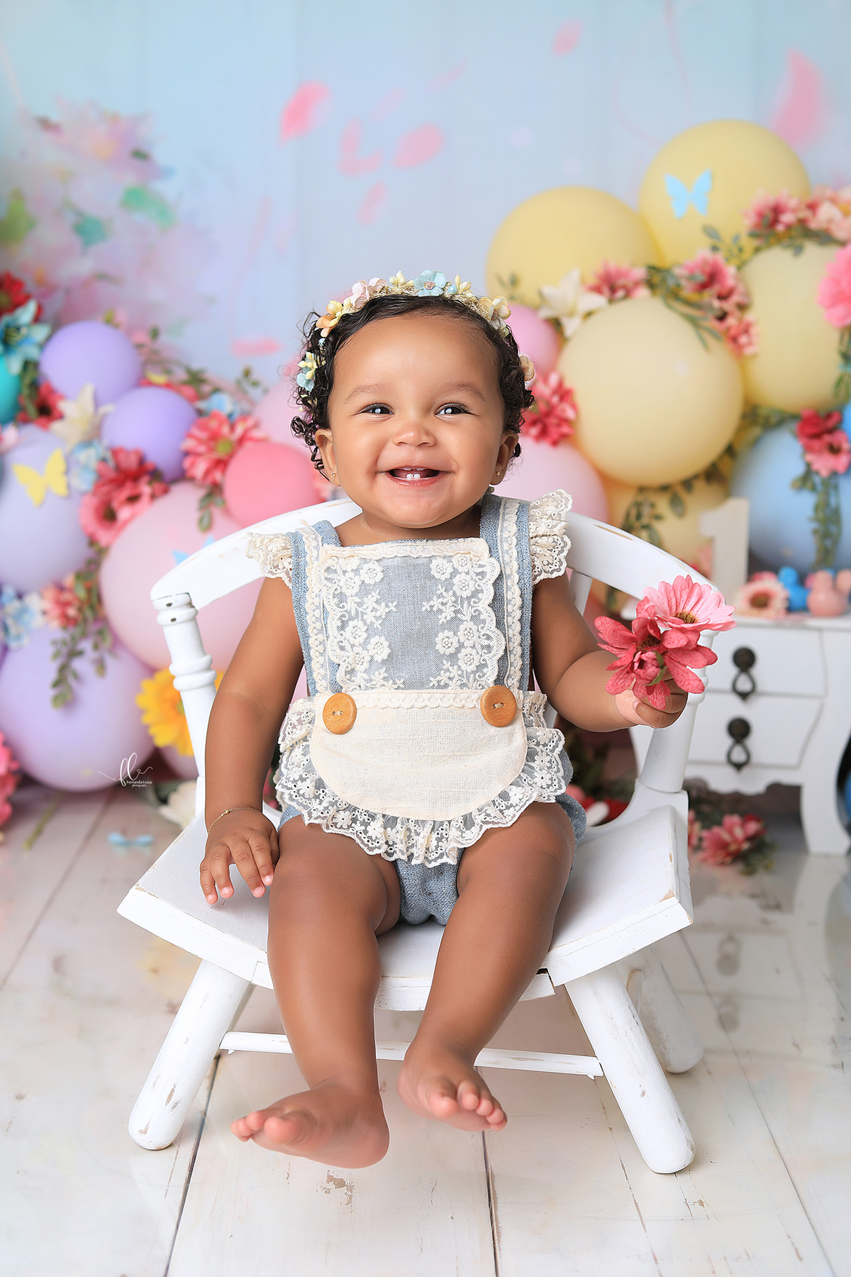 smash, smash the cake, ideias jardim encantado, sessão do bolinho, cake smash, smash the cake tema jardim encantado, smash the cake cenário jardim, jardim encantado,bolo jardim encantado,smash the cake para menina,sessão de um ano no tema jardim,borboleta