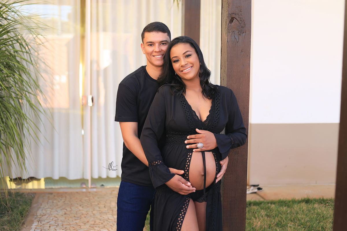 gestante,mundo rosa, gestante menina, ensaio gestante,ensaio fotografico de gravida, fotos de gravida, gravida linda, ideias para ensaio gestante, ideias para gestantes, cha de bebe, recem nascido, nome em tricotim, meninas, roupinhas para bebes, tricotim