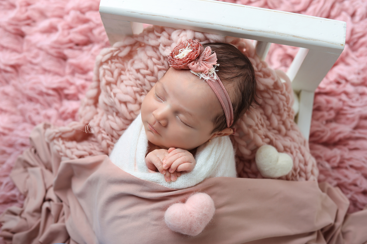 newborn, sessão newborn,newborn menina, newborn brasil,newborn ideias, ideias sessão newborn menina, ideias sessão newborn, recem nascido, bebes fofos, bebes, ideias fotos de bebes, ideias de fotos de bebes recem nascido, poses newborn,