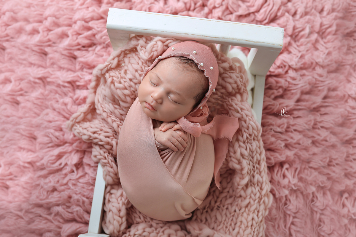 newborn, sessão newborn,newborn menina, newborn brasil,newborn ideias, ideias sessão newborn menina, ideias sessão newborn, recem nascido, bebes fofos, bebes, ideias fotos de bebes, ideias de fotos de bebes recem nascido, poses newborn,