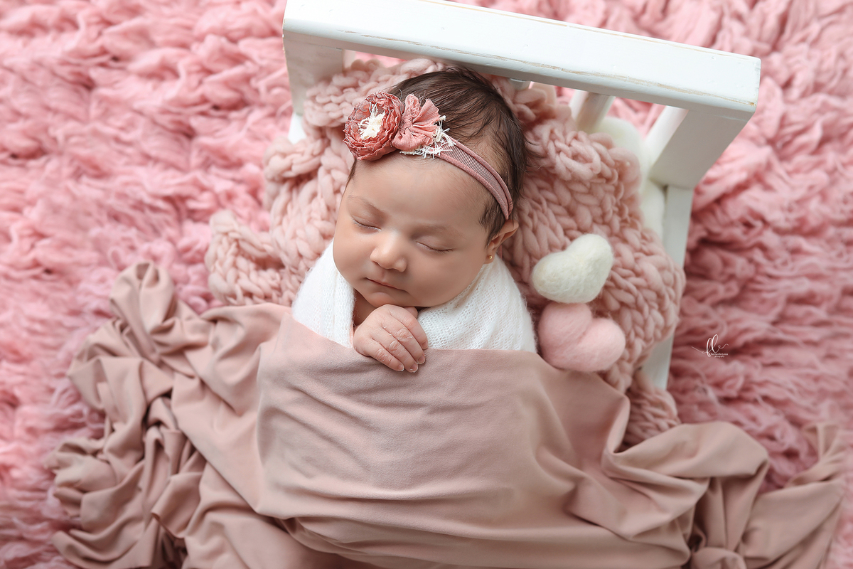 newborn, sessão newborn,newborn menina, newborn brasil,newborn ideias, ideias sessão newborn menina, ideias sessão newborn, recem nascido, bebes fofos, bebes, ideias fotos de bebes, ideias de fotos de bebes recem nascido, poses newborn,