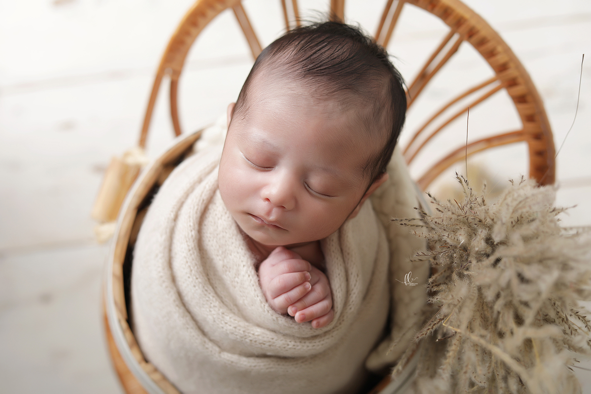 newborn, sessão newborn,newborn menina, newborn brasil,newborn ideias, ideias sessão newborn menina, ideias sessão newborn, recem nascido, bebes fofos, bebes, ideias fotos de bebes, ideias de fotos de bebes recem nascido, poses newborn,