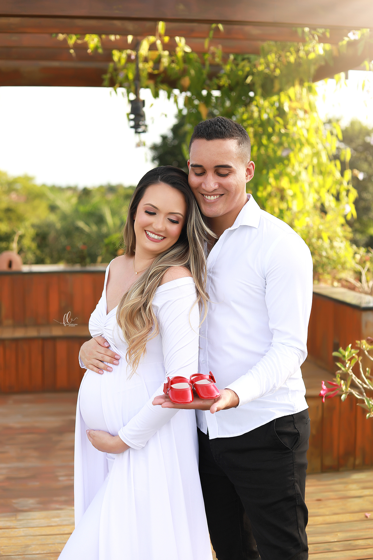 gestante,mundo rosa, gestante menina, ensaio gestante,ensaio fotografico de gravida, fotos de gravida, gravida linda, ideias para ensaio gestante, ideias para gestantes, cha de bebe, recem nascido, nome em tricotim, meninas, roupinhas para bebes, tricotim