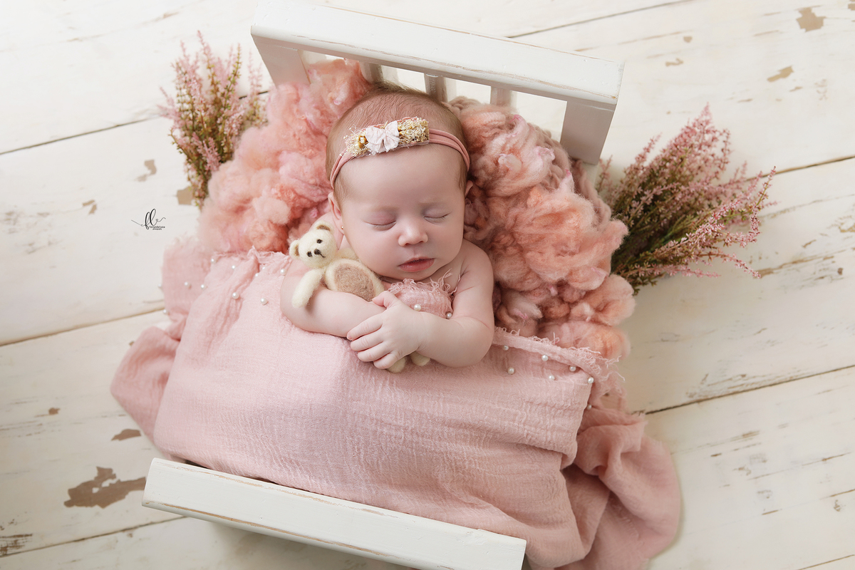 newborn, sessão newborn,newborn menina, newborn brasil,newborn ideias, ideias sessão newborn menina, ideias sessão newborn, recem nascido, bebes fofos, bebes, ideias fotos de bebes, ideias de fotos de bebes recem nascido, poses newborn,