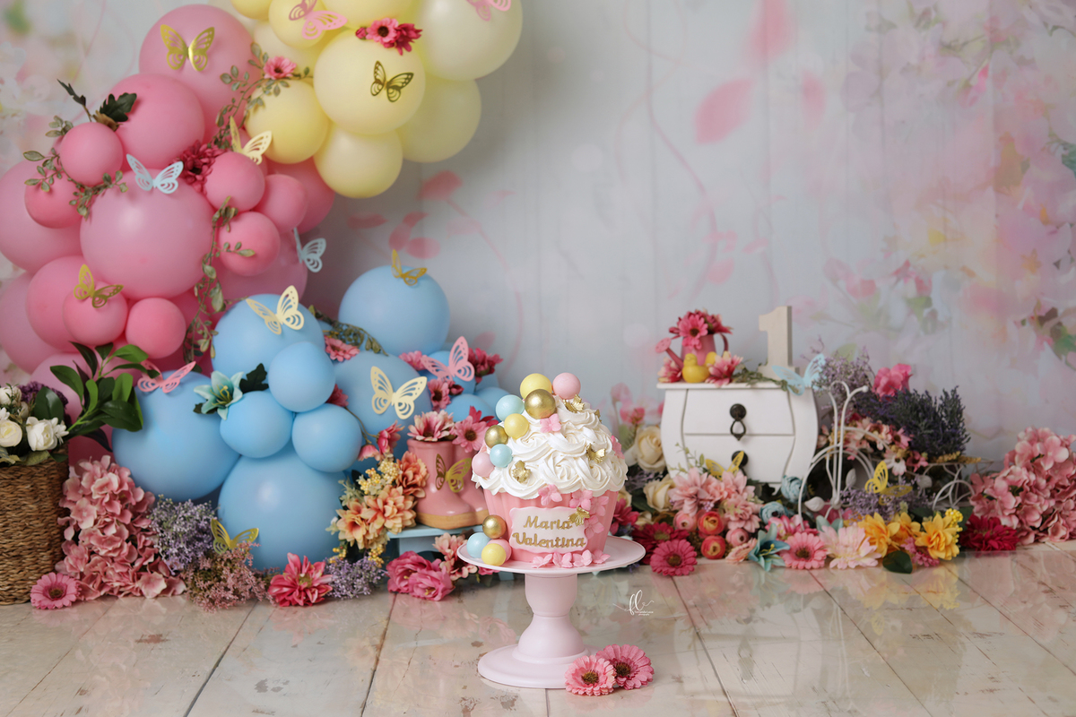 smash, smash the cake, ideias jardim encantado, sessão do bolinho, cake smash, smash the cake tema jardim encantado, smash the cake cenário jardim, jardim encantado,bolo jardim encantado,smash the cake para menina,sessão de um ano no tema jardim,borboleta