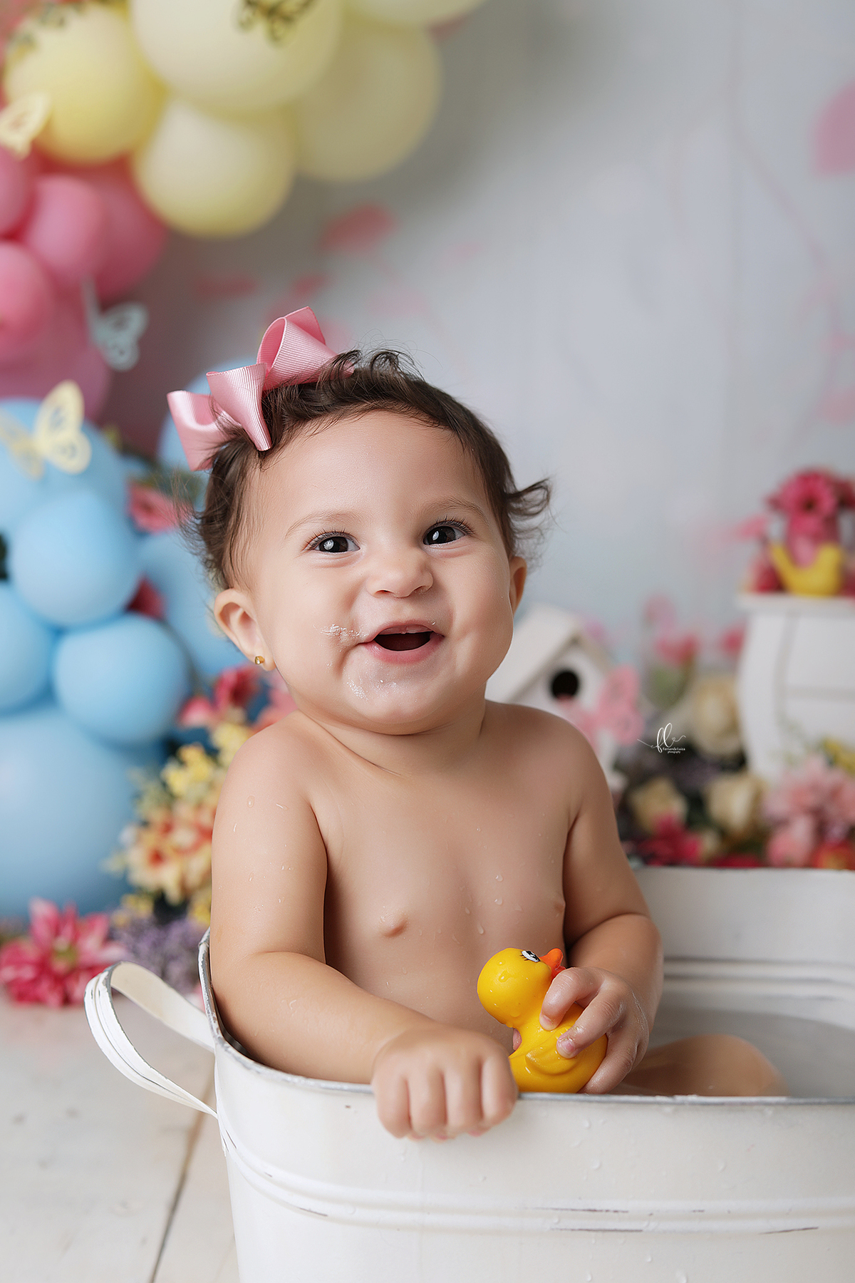 smash, smash the cake, ideias jardim encantado, sessão do bolinho, cake smash, smash the cake tema jardim encantado, smash the cake cenário jardim, jardim encantado,bolo jardim encantado,smash the cake para menina,sessão de um ano no tema jardim,borboleta