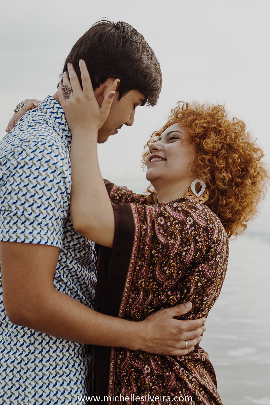 ensaio fotográfico de casal na praia  em ilha comprida são paulo