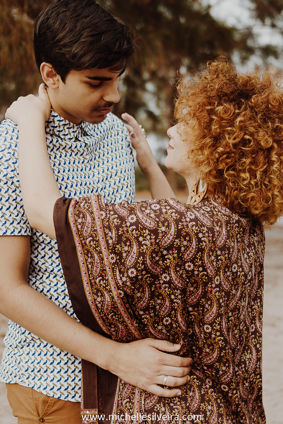 ensaio fotográfico de casal na praia  em ilha comprida são paulo