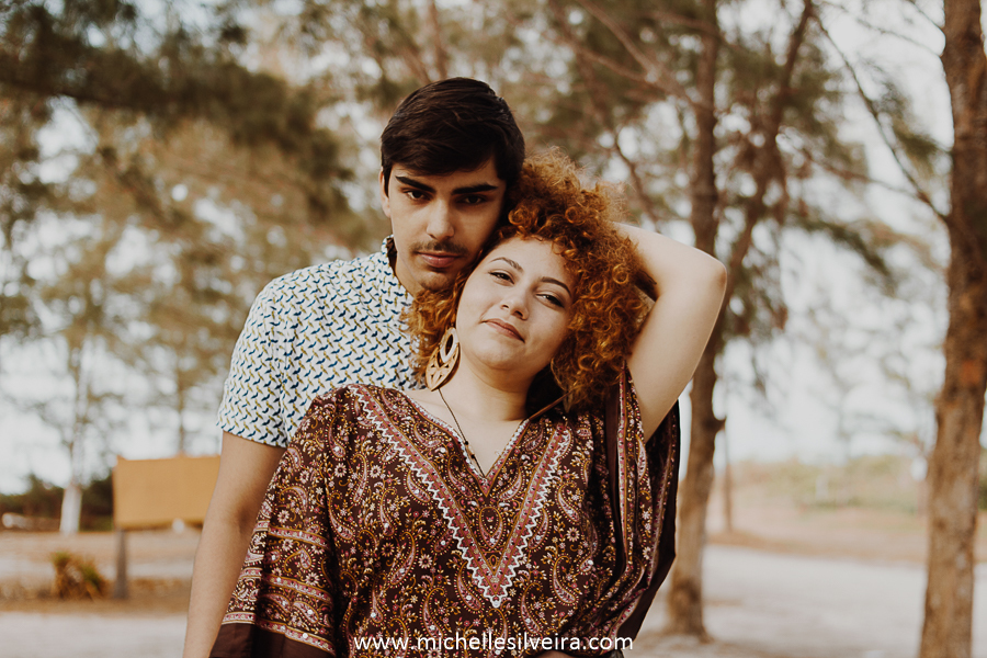 ensaio fotográfico de casal na praia  em ilha comprida são paulo