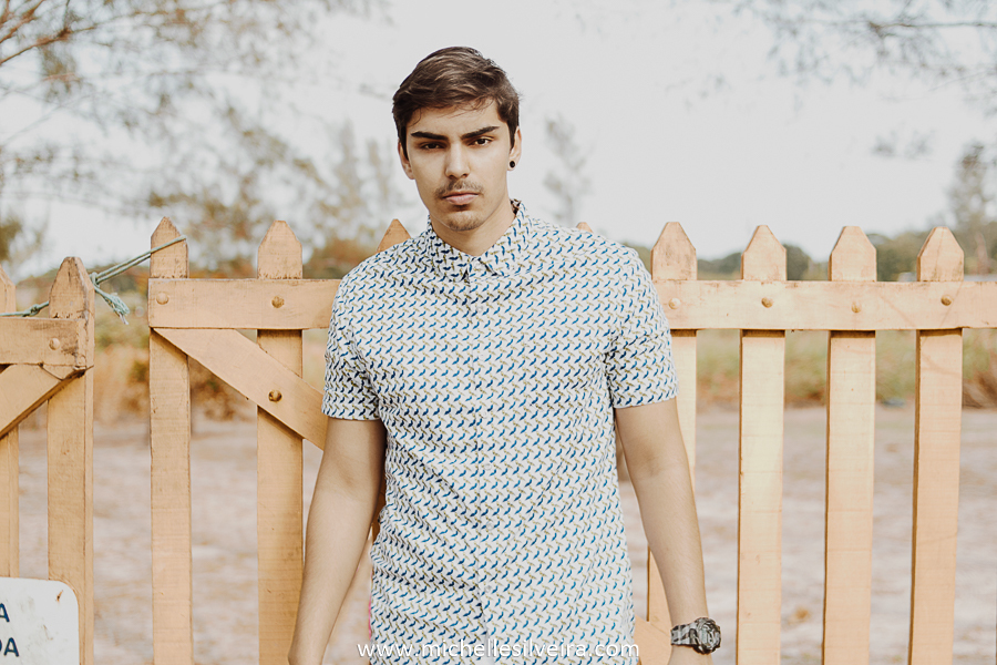 ensaio fotográfico de casal na praia  em ilha comprida são paulo