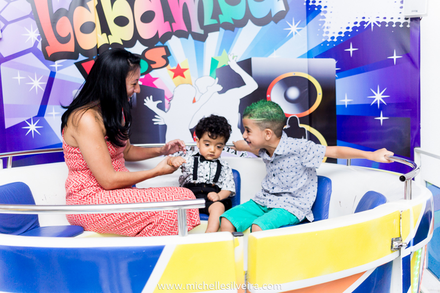 Fotografia de Festa Infantil tema turma do Snoopy no buffet kairós em Diadema - SP
