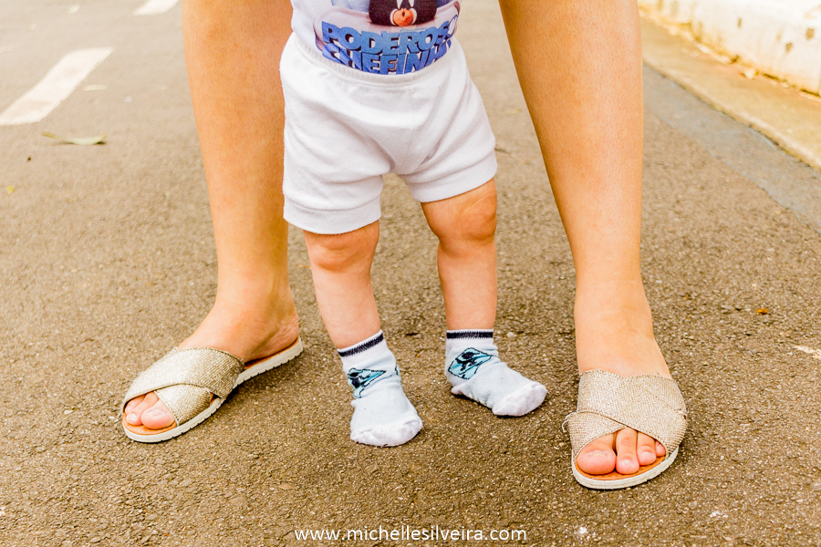 ensaio fotográfico lifestyle de bebe no parque do paço em Diadema - sp