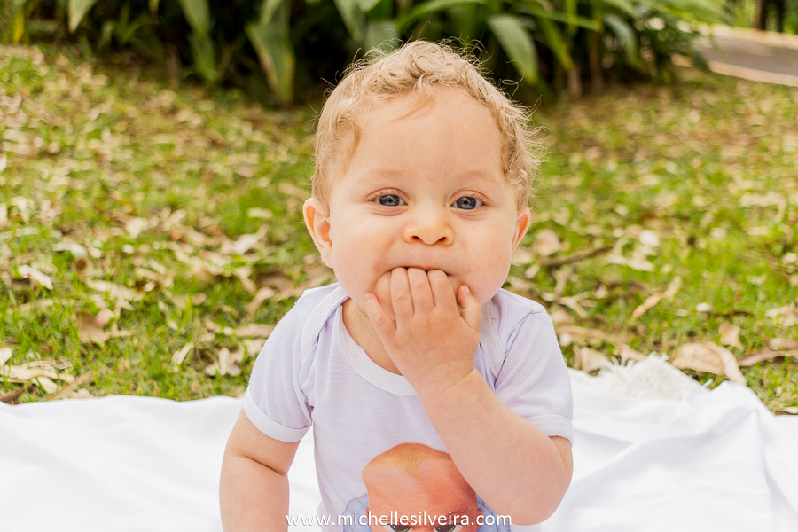 ensaio fotográfico lifestyle de bebe no parque do paço em Diadema - sp