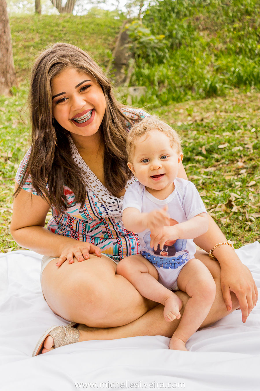 ensaio fotográfico lifestyle de bebe no parque do paço em Diadema - sp