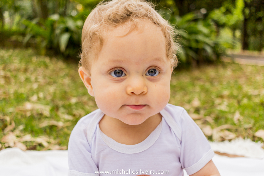 ensaio fotográfico lifestyle de bebe no parque do paço em Diadema - sp