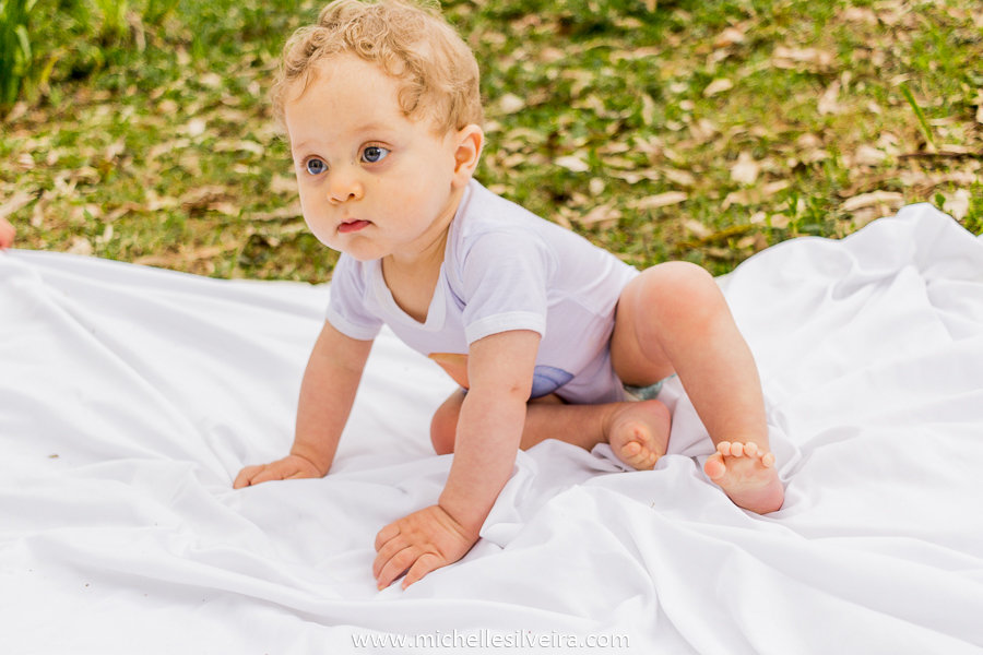 ensaio fotográfico lifestyle de bebe no parque do paço em Diadema - sp