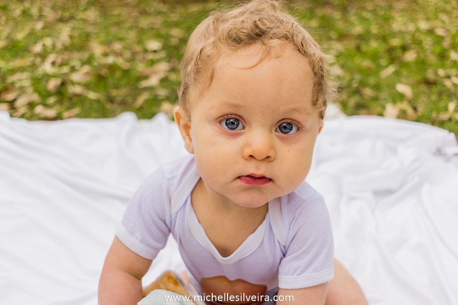 ensaio fotográfico lifestyle de bebe no parque do paço em Diadema - sp