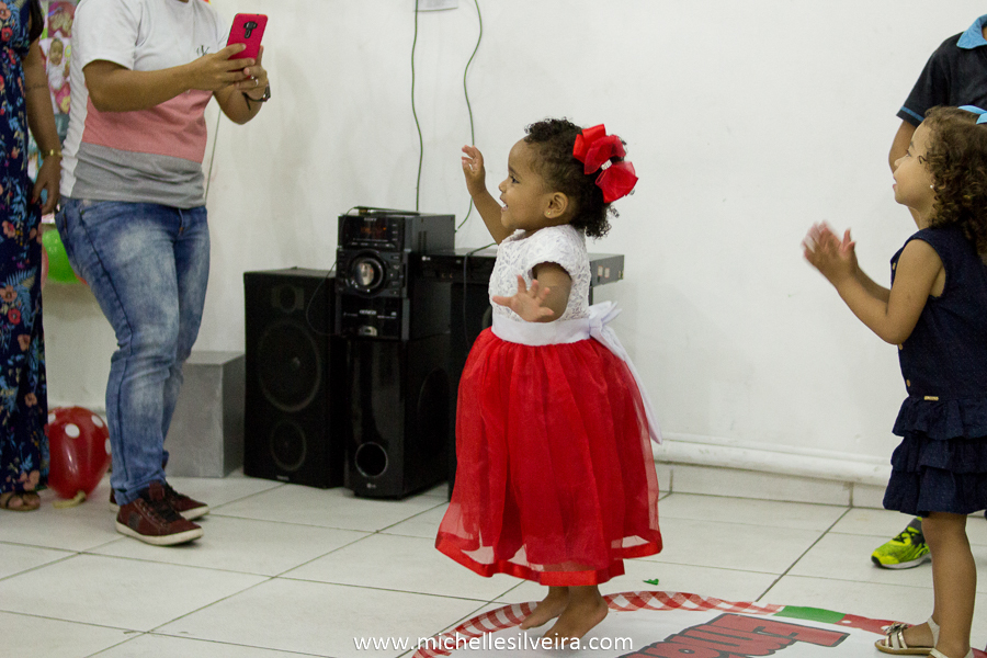 Fotografia de Festa Infantil tema chapeuzinho vermelho em sp