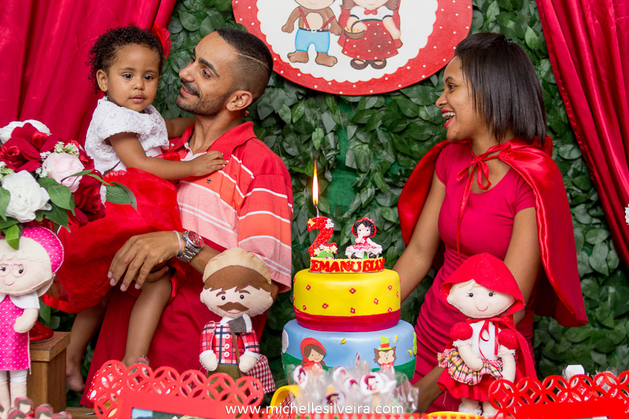 Fotografia de Festa Infantil tema chapeuzinho vermelho em sp