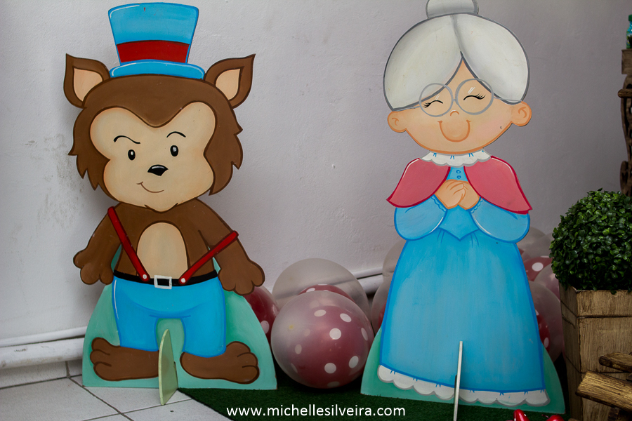 Fotografia de Festa Infantil tema chapeuzinho vermelho em sp
