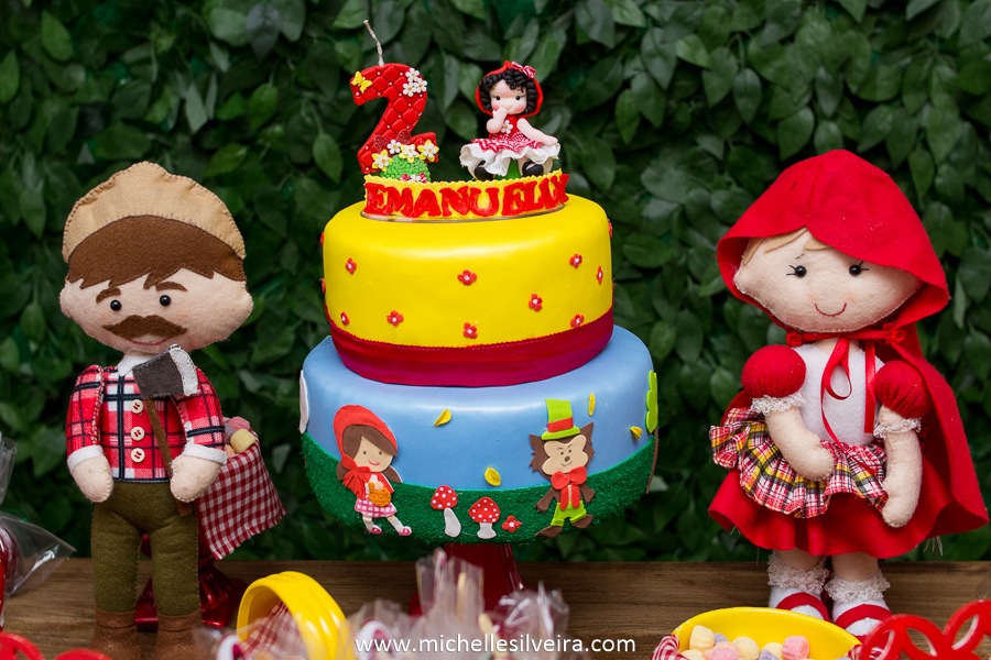 Fotografia de Festa Infantil tema chapeuzinho vermelho em sp