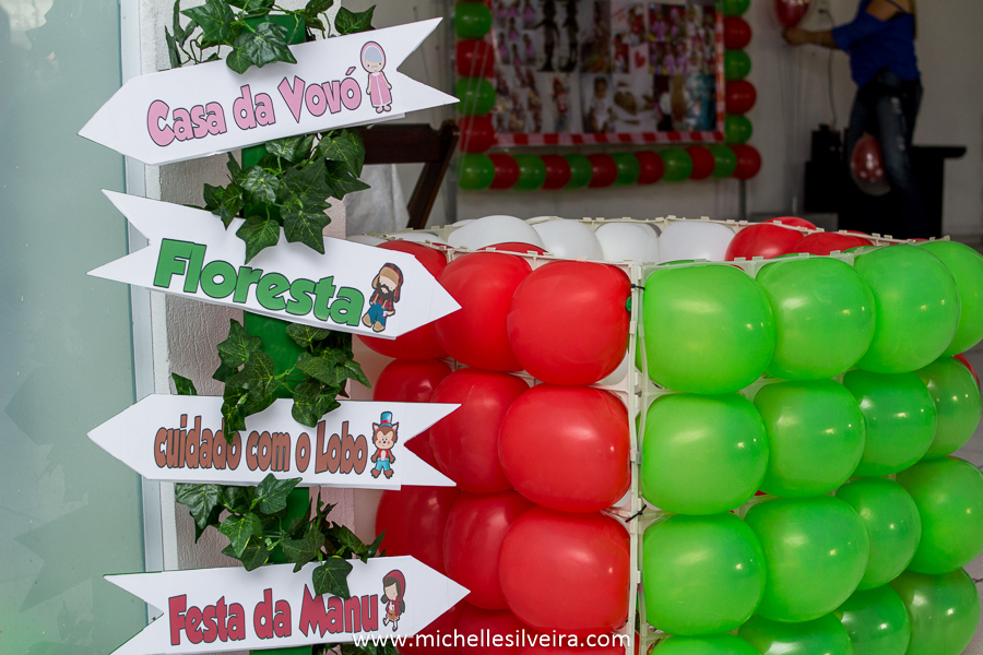 Fotografia de Festa Infantil tema chapeuzinho vermelho em sp