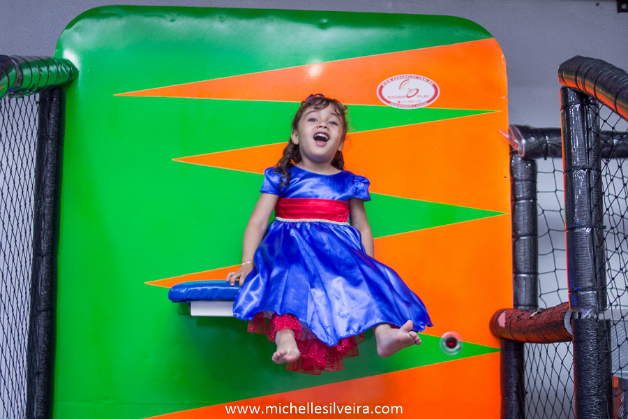 Fotografia de Festa Infantil tema Show da Luna
 no buffet kairós em Diadema - SP