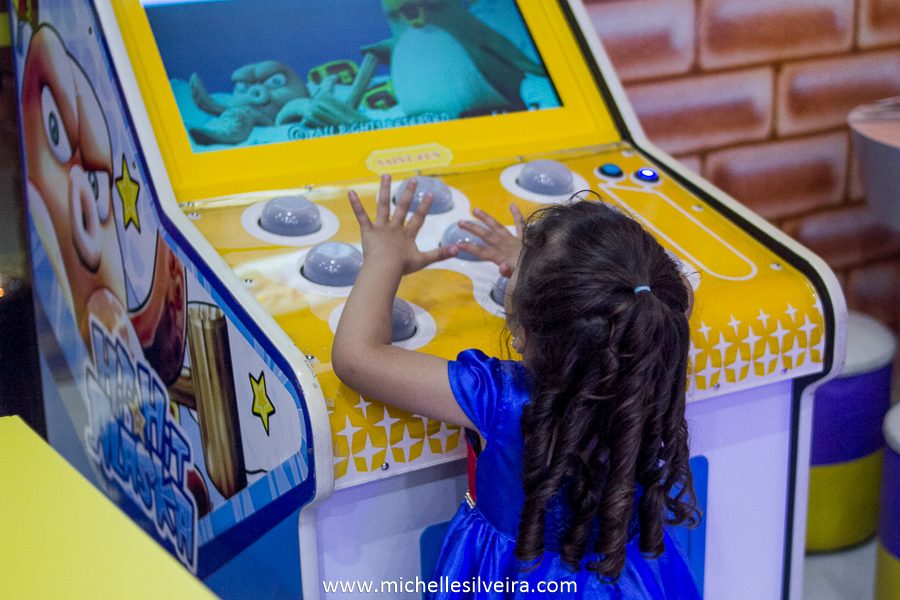 Fotografia de Festa Infantil tema Show da Luna
 no buffet kairós em Diadema - SP