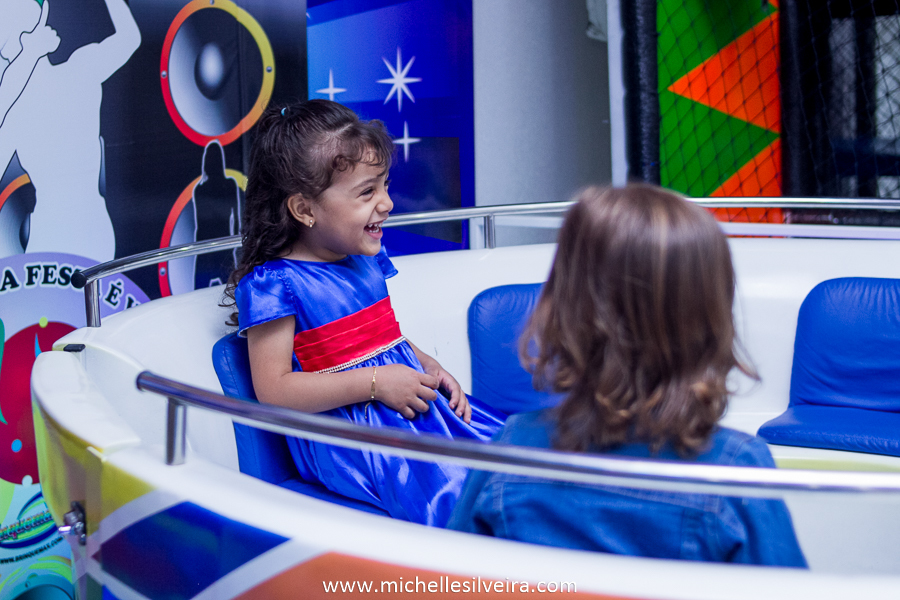 Fotografia de Festa Infantil tema Show da Luna
 no buffet kairós em Diadema - SP