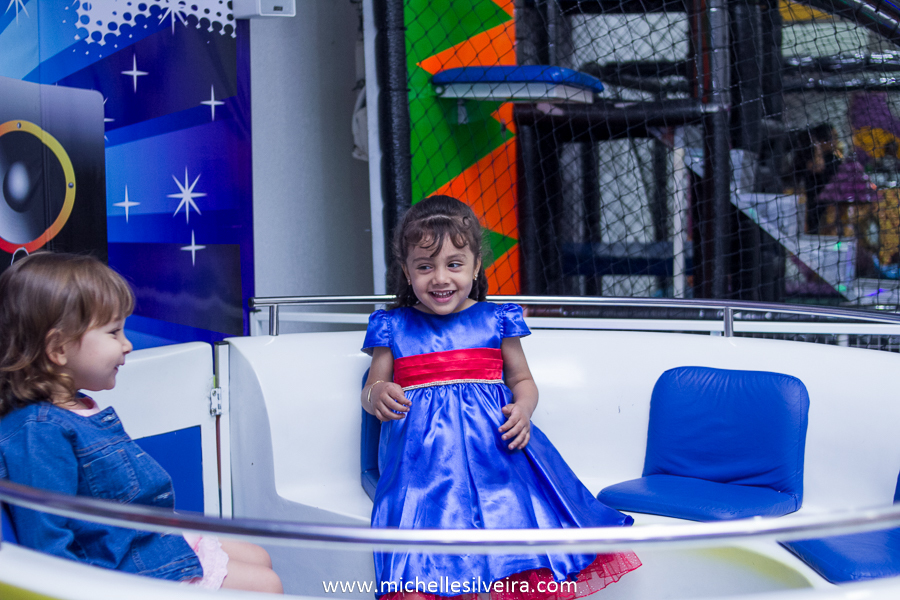 Fotografia de Festa Infantil tema Show da Luna
 no buffet kairós em Diadema - SP